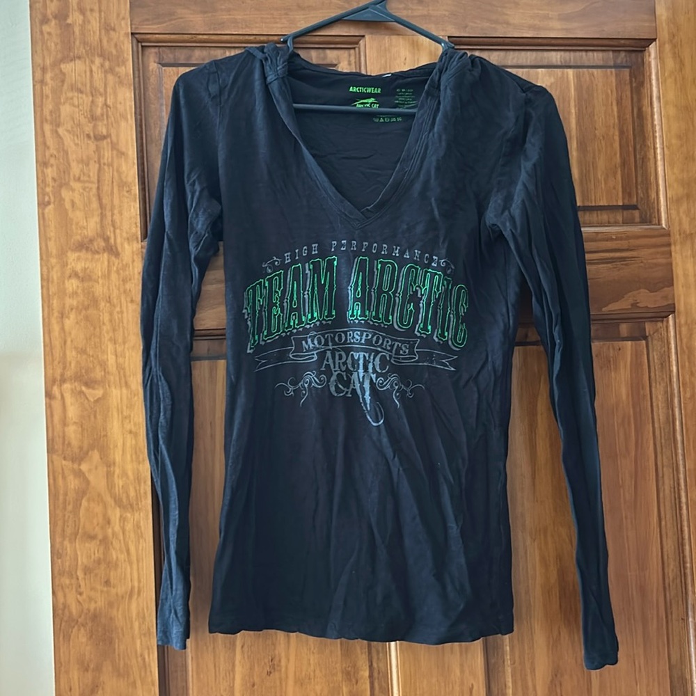 Women’s Arctic Cat Shirt